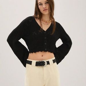 Mango Cropped cardigan with scalloped hem